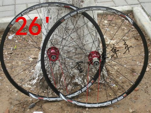 Roues de vélo Mountain Bike NOVATEC 26 pouces - Ref 2362865