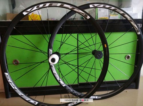 Roues de vélo cyclisme sur route VUELTA - Ref 2365904