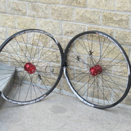 Roues de vélo Mountain Bike NOVATEC 26 pouces - Ref 2369947