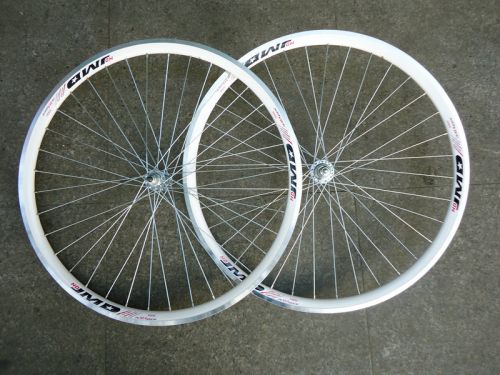 Roues de vélo cyclisme sur route - Ref 2370863