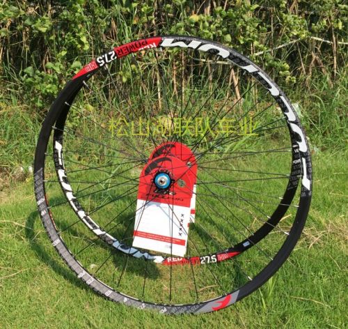 Roues de vélo cyclisme sur route - Ref 2375950