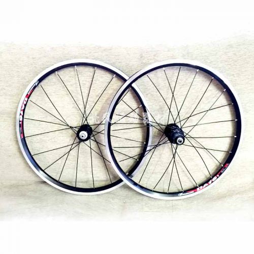 Roues de vélo cyclisme sur route - Ref 2381056