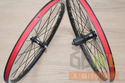 Roues de vélo 20 pouces - Ref 2384068