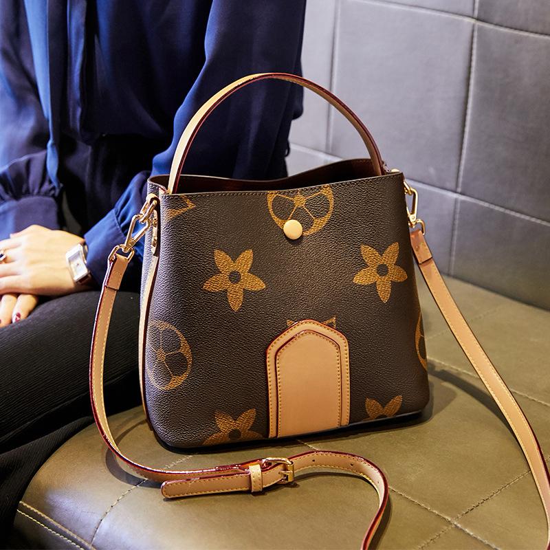 Sac à main féminin mode motif sauvage - Ref 3428567