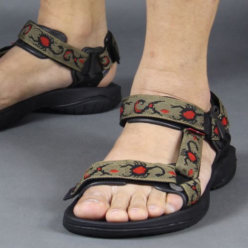 Sandales jeunesse, 18-40 ans mouvement - Ref 932478