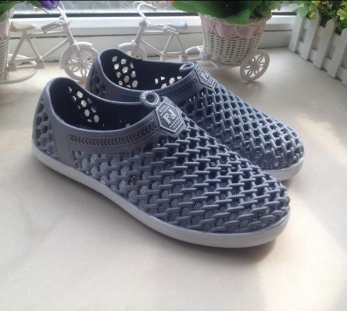 Sandales jeunesse, 18-40 ans - Ref 933042