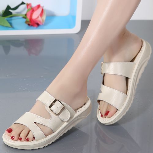 Sandales femme en revetement cuir de vache fendu - semelle polyurethane Ref 2666146