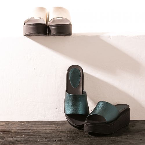 Sandales femme en couche de cuir premiere - semelle plastique Ref 2666284