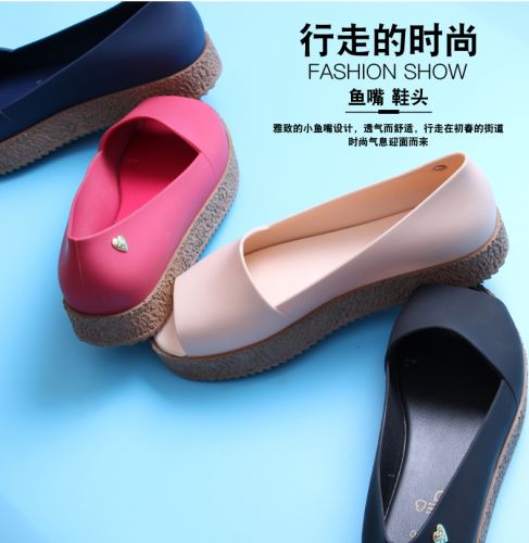 Sandales femme en Une variete de materiaux epissage - semelle plastique Ref 2667322