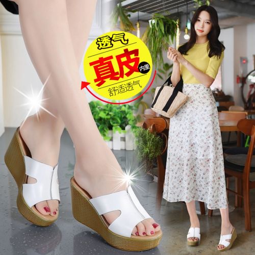 Sandales femme en revetement cuir de vache fendu - semelle EVA mousse plastique Ref 2667506