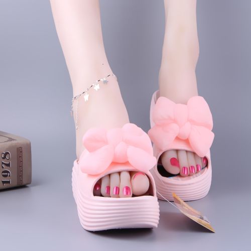 Sandales femme en plastique - semelle caoutchouc Ref 2668344