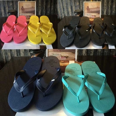 Sandales femme en plastique - semelle mousse de caoutchouc Ref 2669505