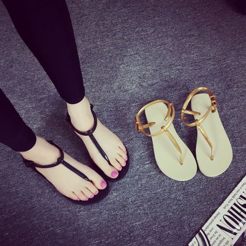 Sandales femme en plastique - semelle caoutchouc Ref 2669527
