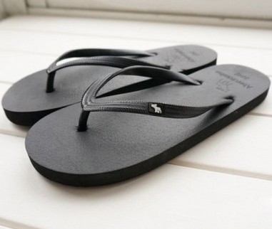 Sandales femme en plastique - semelle mousse Ref 2669802