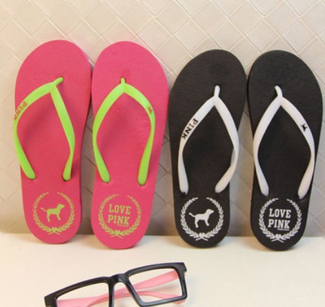 Sandales femme en plastique - semelle caoutchouc Ref 2669810