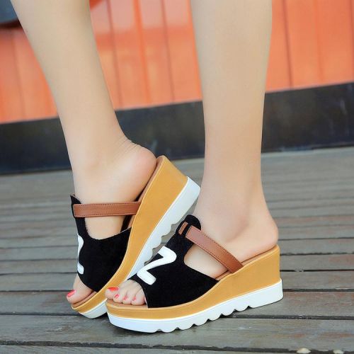 Sandales femme en PU - semelle caoutchouc Ref 2670339