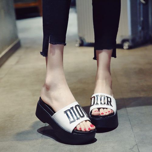 Sandales femme en PU - semelle caoutchouc Ref 2672360