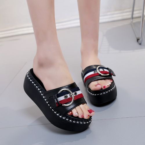 Sandales femme FURREZIO en PU - semelle polyurethane Ref 2672727