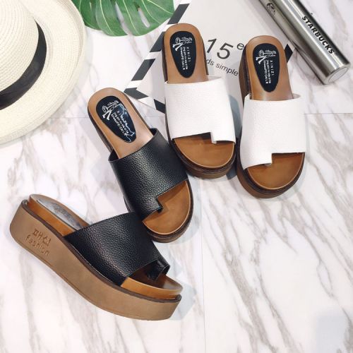 Sandales femme en revetement cuir de vache fendu - Ref 2673020