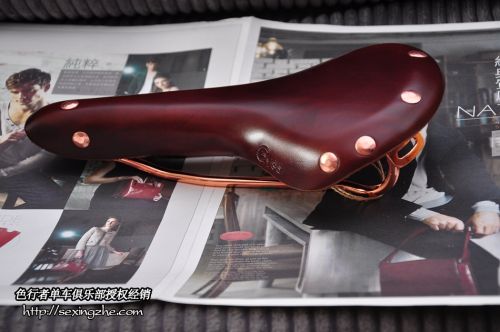 Selle de vélo GYES - Ref 2351557