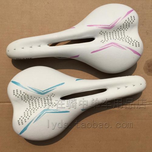 Selle de vélo GIANT - Ref 2359770