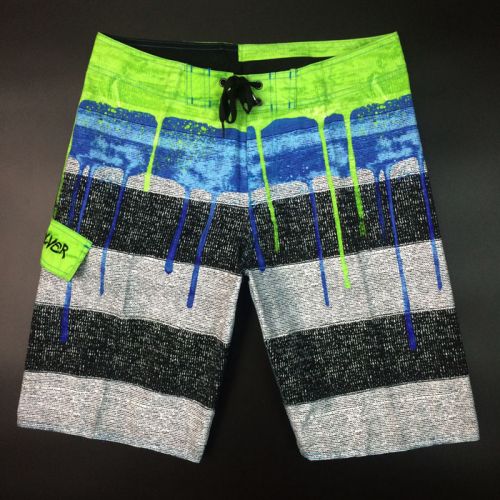 Short de plage - maillot bain homme Ref 2555319