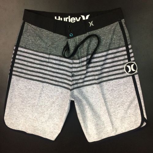 Short de plage - maillot bain homme Ref 2556221