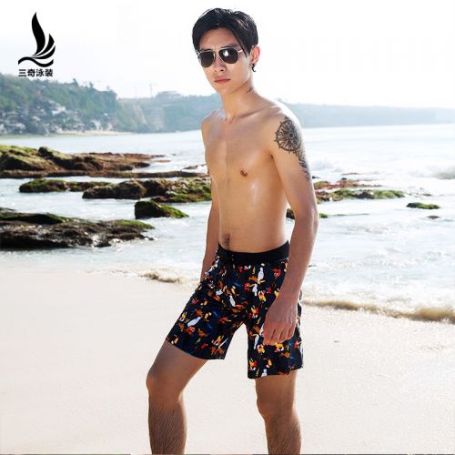 Short de plage - maillot bain homme Ref 2556276