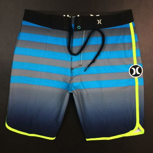 Short de plage - maillot bain homme Ref 2556631