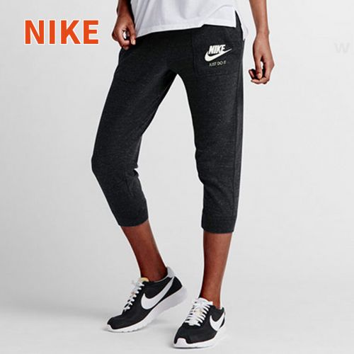  Short sport femme NIKE - Ref 543902