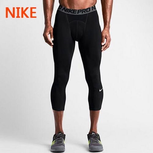  Short sport homme NIKE - Ref 545257