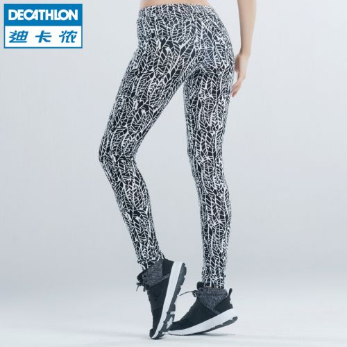 Short sport femme DECATHLON - Ref 551425