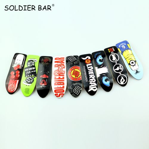 Skate pour homme femme enfant SOLDIER BAR - Ref 2594133