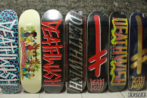 Skate DEATHWISH - Ref 2597933