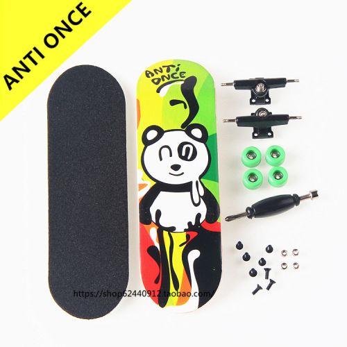 Skate pour homme femme enfant ANTI ONCE - Ref 2598316
