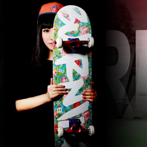 Skate pour homme femme enfant BACKFIRE - Ref 2598922