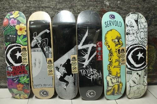 Skate FOUNDATIONS - Ref 2601048