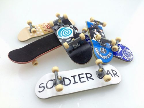 Skate pour homme femme enfant SOLDIER BAR - Ref 2601365
