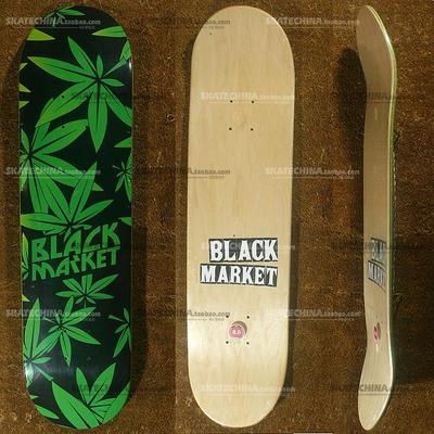 Skate pour homme femme enfant BLACKMARKET - Ref 2606431
