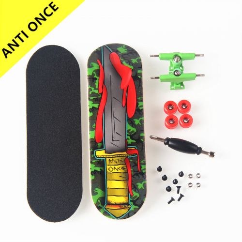Skateboard pour homme femme enfant ANTI ONCE - Ref 2594052