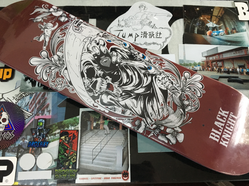 Skateboard pour homme femme enfant BLACK KNIGHT - Ref 2594579