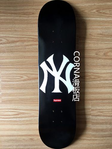 Skateboard BACKFIRE - Ref 2595932