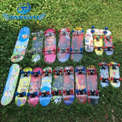 Skateboard pour homme femme enfant - Ref 2596190