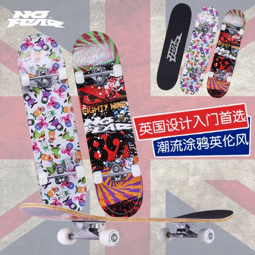 Skateboard pour homme femme enfant NO FEAR - Ref 2598073