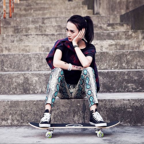 Skateboard pour homme femme enfant - Ref 2598618