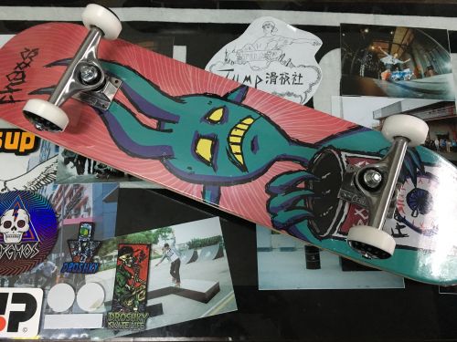Skateboard pour homme femme enfant BOILING - Ref 2598936