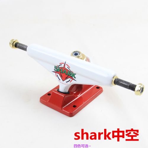 Skateboard pour homme femme enfant SHARK - Ref 2601258