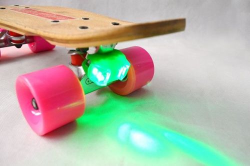 Skateboard pour homme femme enfant - Ref 2601939