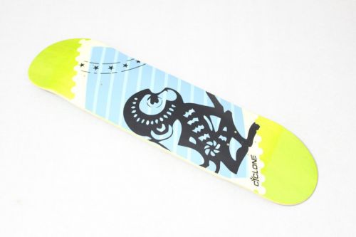 Skateboard pour enfant femme homme CYCLONE - Ref 2605915