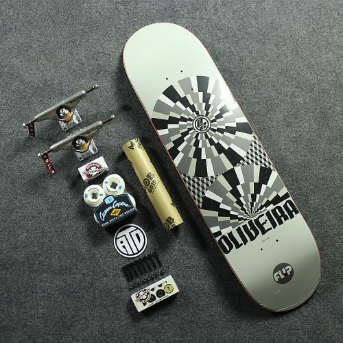 Skateboard 2606879